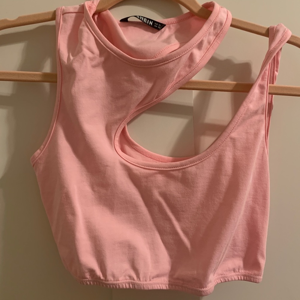 PINK CROP TOP